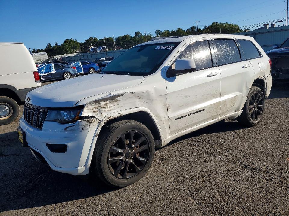 Продаж на аукціоні авто 2020 Jeep Cherokee, vin: 1C4RJFAG5LC208185, номер лоту: 69245916