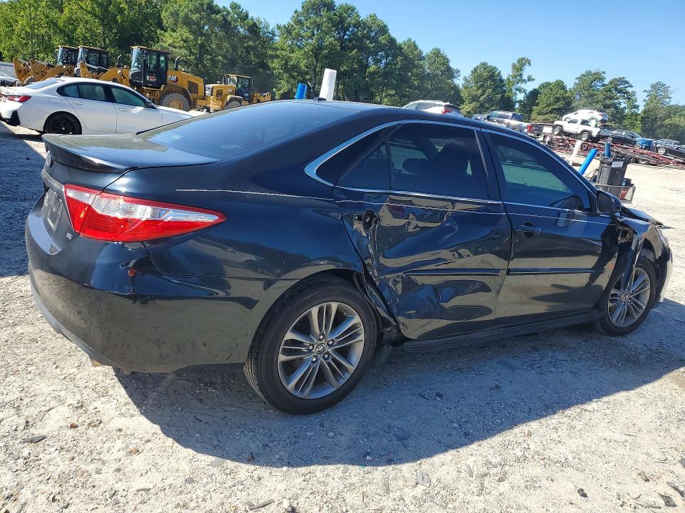 65166006 :رقم المزاد ، 4T1BF1FK9HU435167 vin ، 2017 Toyota Camry مزاد بيع