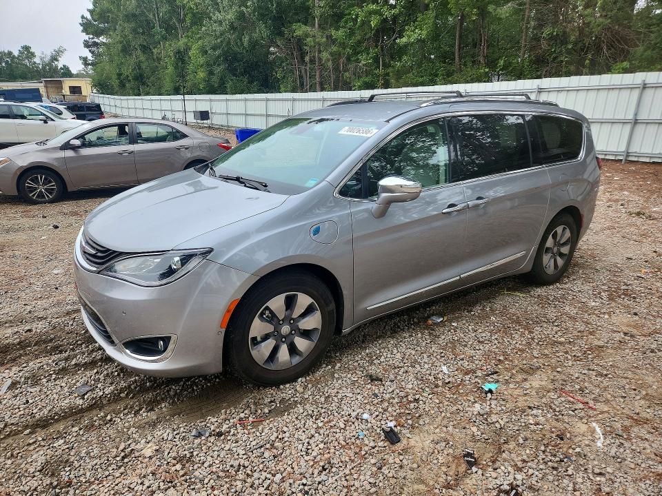 70026586 :رقم المزاد ، 2C4RC1N71JR144867 vin ، 2018 Chrysler Pacifica مزاد بيع