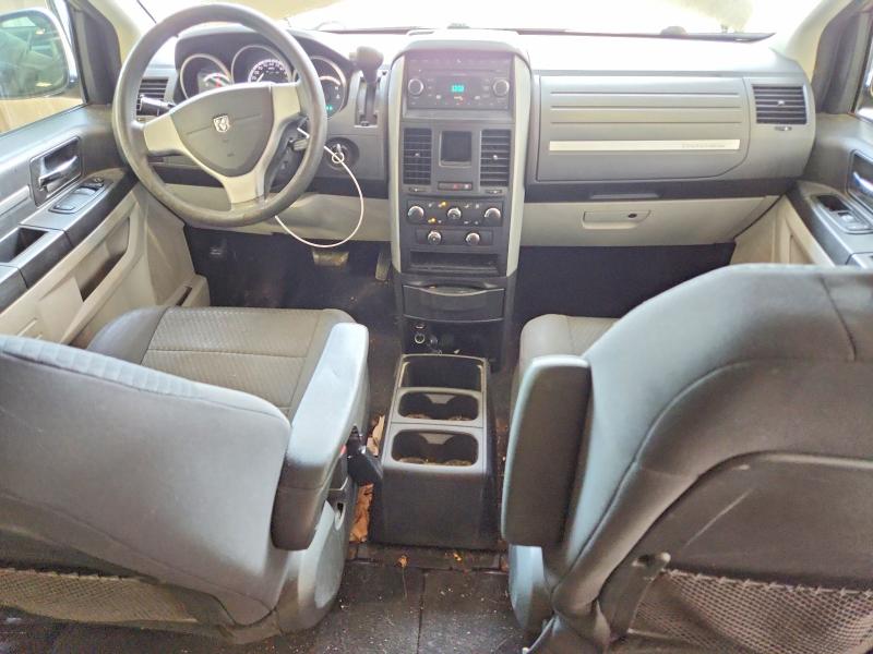 68181976 :رقم المزاد ، 2D4RN4DE4AR477823 vin ، 2010 Dodge Grand Caravan مزاد بيع