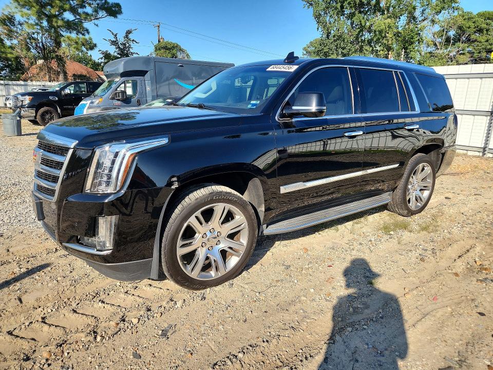 68445456 :رقم المزاد ، 1GYS4MKJ2FR712275 vin ، 2015 Cadillac Escalade مزاد بيع