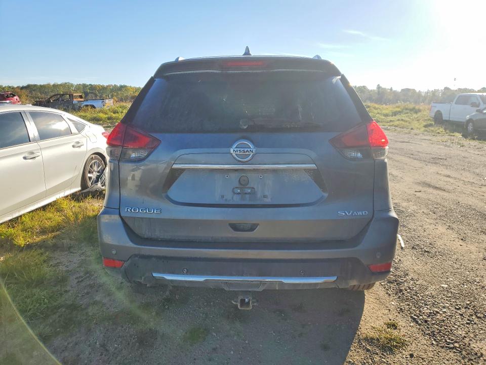 2020 Nissan Rogue მანქანა იყიდება აუქციონზე, vin: 5N1AT2MV4LC705718, აუქციონის ნომერი: 70335256