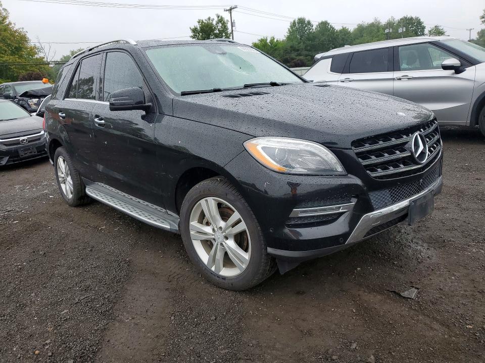 2015 Mercedes-benz Ml მანქანა იყიდება აუქციონზე, vin: 4JGDA0EB8FA618979, აუქციონის ნომერი: 66353826