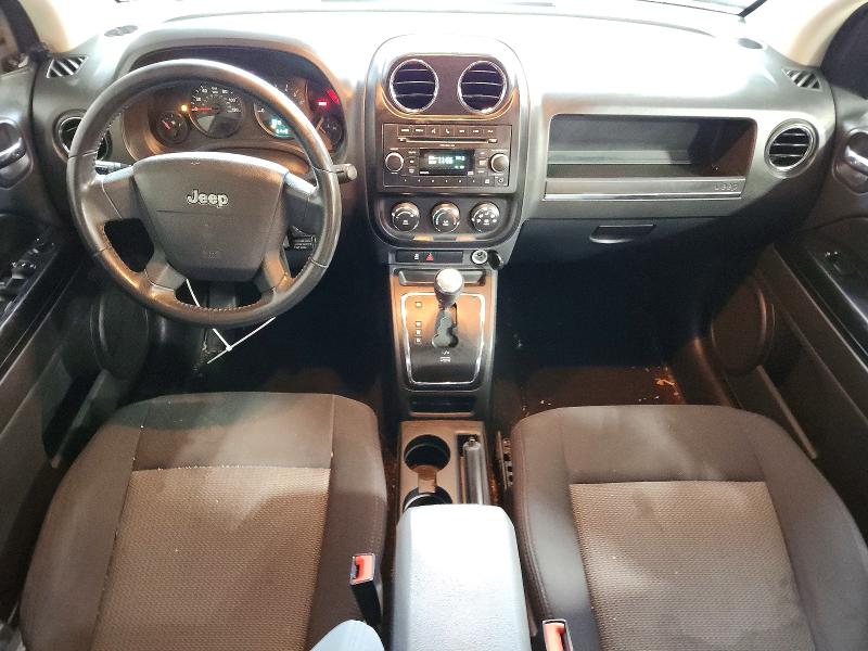 2010 Jeep Compass მანქანა იყიდება აუქციონზე, vin: 1J4NF4FBXAD511062, აუქციონის ნომერი: 70621086