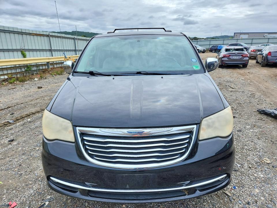 69452746 :رقم المزاد ، 2C4RC1CGXCR300670 vin ، 2012 Chrysler Town & Country مزاد بيع