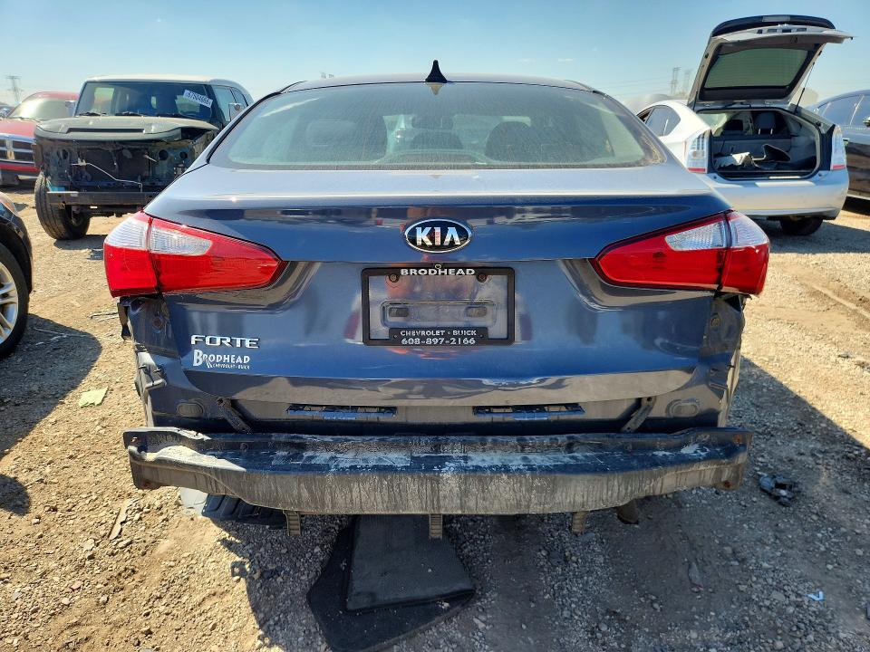 67934266 :رقم المزاد ، KNAFX4A62G5577798 vin ، 2016 Kia Forte مزاد بيع