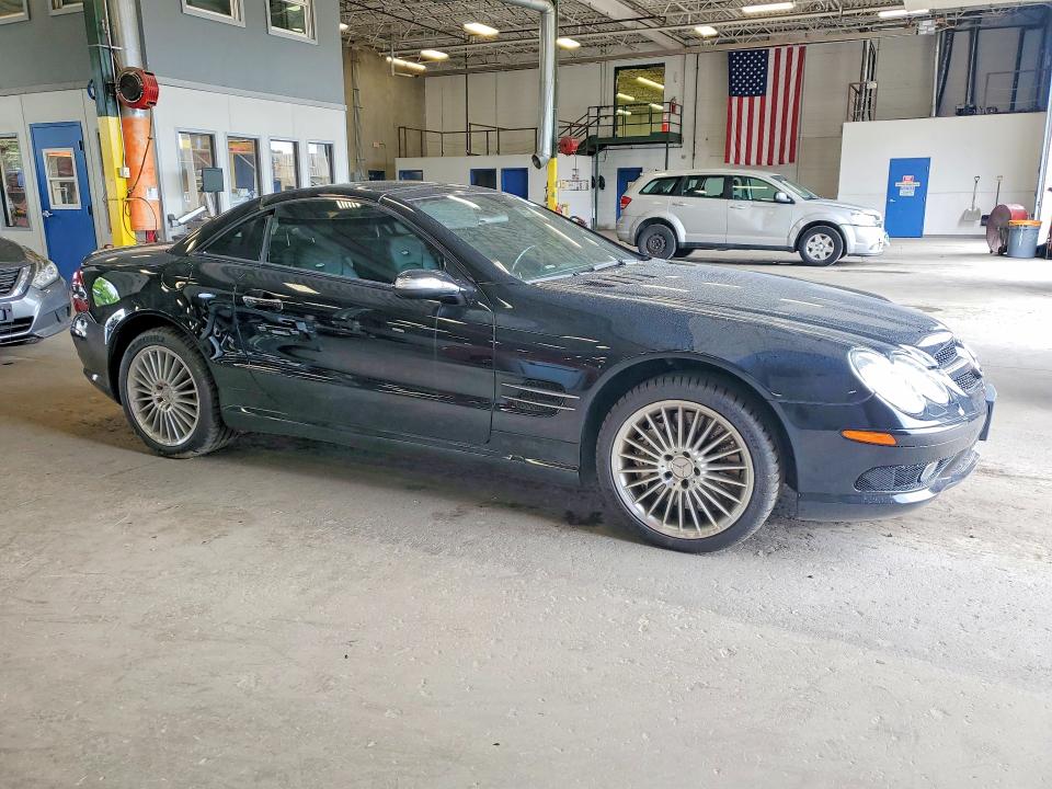 68206706 :رقم المزاد ، WDBSK74F55F105842 vin ، 2005 Mercedes-benz Sl مزاد بيع