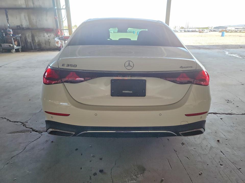 Продажа на аукционе авто 2025 Mercedes-benz E, vin: W1KLF4HBXSA104667, номер лота: 67756876