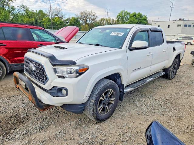 69373996 :رقم المزاد ، 5TFDZ5BNXKX038696 vin ، 2019 Toyota Tacoma مزاد بيع