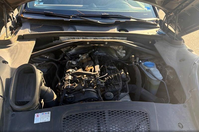 Продаж на аукціоні авто 2017 Porsche Macan, vin: WP1AA2A55HLB05567, номер лоту: 71304206
