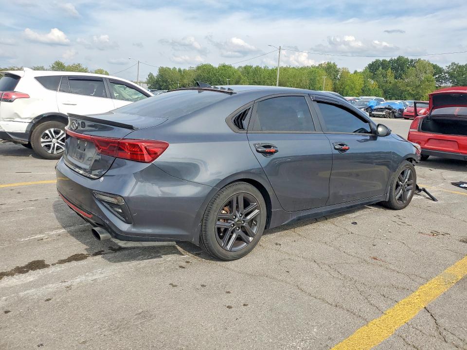 68294386 :رقم المزاد ، 3KPF34AD4ME402479 vin ، 2021 Kia Forte مزاد بيع