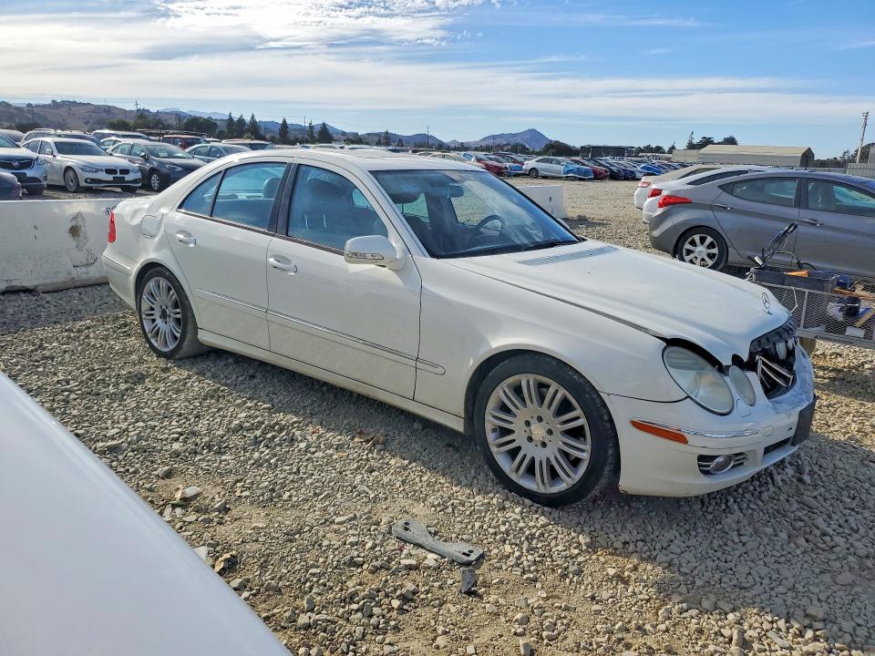 Продажа на аукционе авто 2008 Mercedes-benz E, vin: WDBUF56X08B288585, номер лота: 68191826