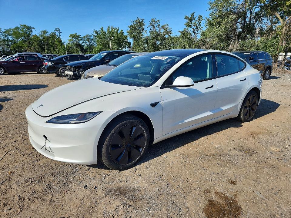 68562796 :رقم المزاد ، 5YJ3E1EAXSF030780 vin ، 2025 Tesla Model 3 مزاد بيع