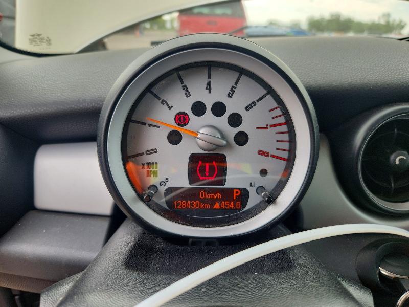 2010 Mini Cooper მანქანა იყიდება აუქციონზე, vin: WMWMF3C59ATZ65669, აუქციონის ნომერი: 67089886