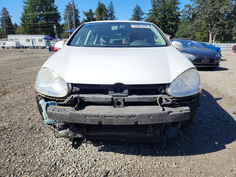 2009 Volkswagen Rabbit მანქანა იყიდება აუქციონზე, vin: WVWDB71KX9W131497, აუქციონის ნომერი: 69481886