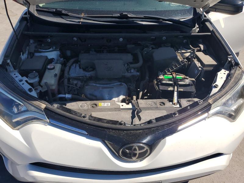 Aukcja sprzedaży 2018 Toyota Rav4, vin: JTMBFREV0JJ218435, numer aukcji: 70254456
