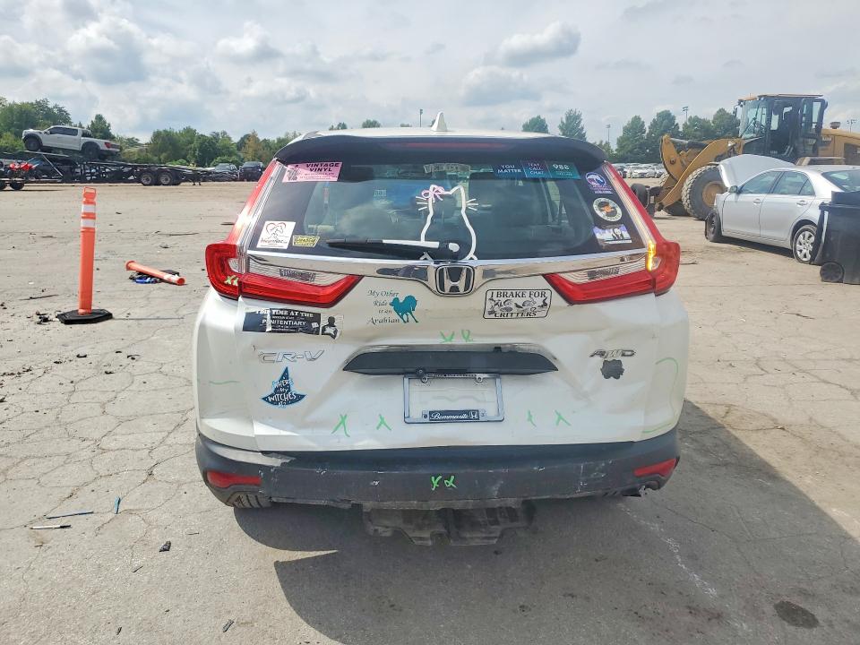 68018776 :رقم المزاد ، 2HKRW6H33HH216656 vin ، 2017 Honda Cr-v مزاد بيع