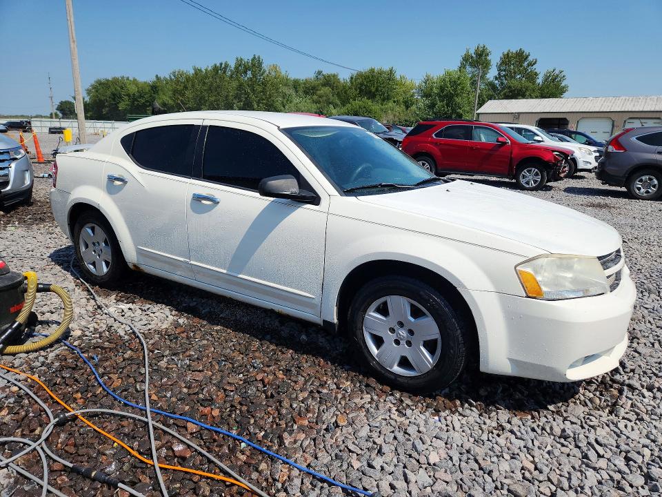 66738846 :رقم المزاد ، 1B3CC4FB9AN168178 vin ، 2010 Dodge Avenger مزاد بيع