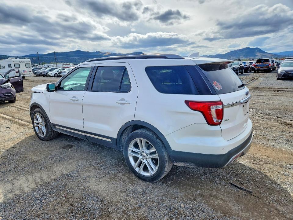 68605956 :رقم المزاد ، 1FM5K8D80HGA62480 vin ، 2017 Ford Explorer مزاد بيع