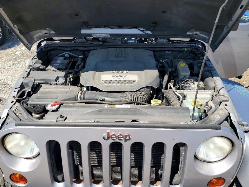 Продажа на аукционе авто 2013 Jeep Wrangler Unlimited, vin: 1C4BJWEG2DL685489, номер лота: 67725086