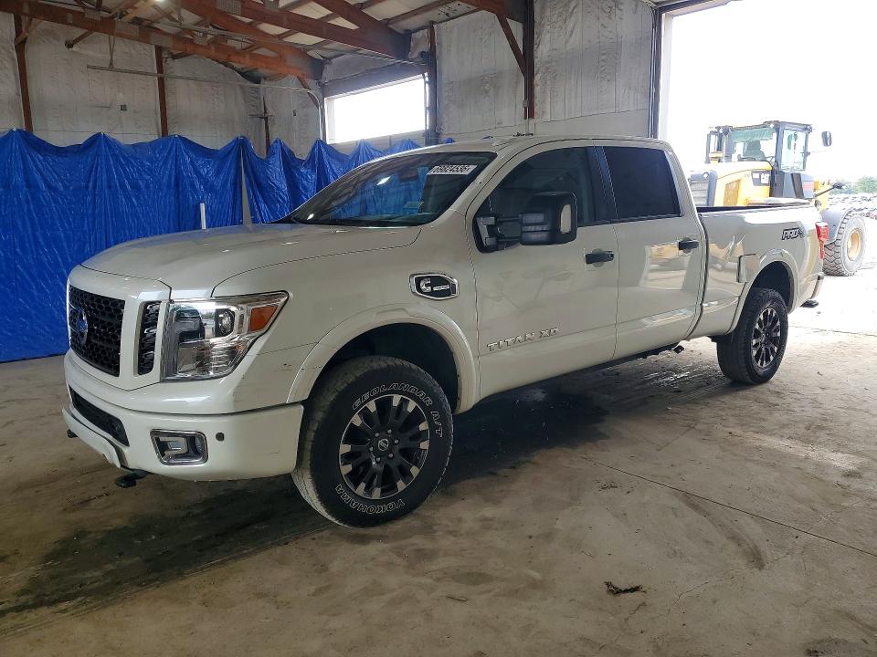 69824536 :رقم المزاد ، 1N6BA1F45KN507341 vin ، 2019 Nissan Titan Xd مزاد بيع