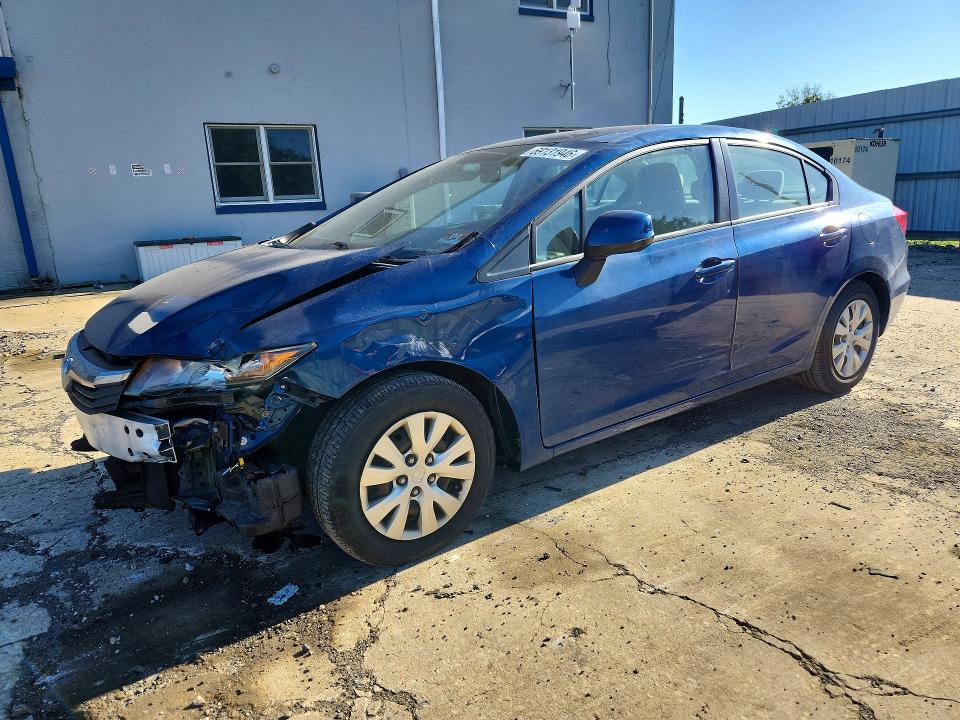 Продажа на аукционе авто 2012 Honda Civic, vin: 2HGFB2F51CH535665, номер лота: 69131946