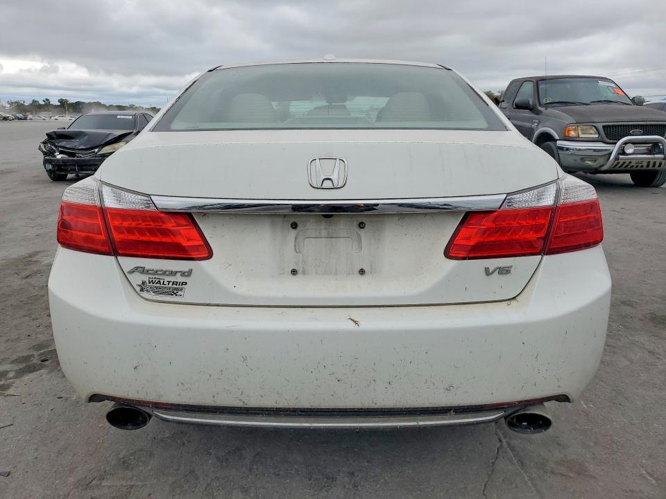 Aukcja sprzedaży 2013 Honda Accord, vin: 1HGCR3F87DA010527, numer aukcji: 70424596