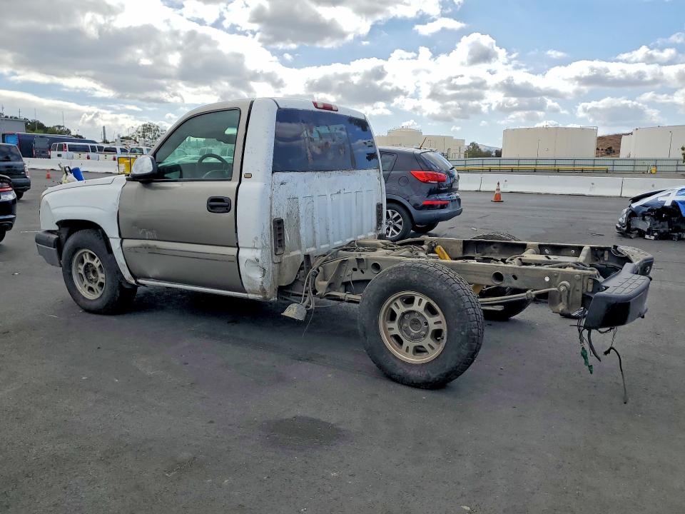Продаж на аукціоні авто 2004 Chevrolet Silverado, vin: 1GCEC14VX4Z319898, номер лоту: 69345136