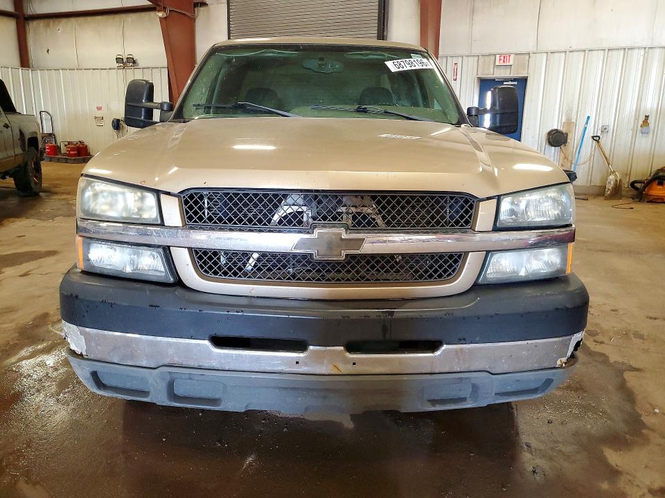 2004 Chevrolet Silverado მანქანა იყიდება აუქციონზე, vin: 1GCHC29U54E350423, აუქციონის ნომერი: 68798196