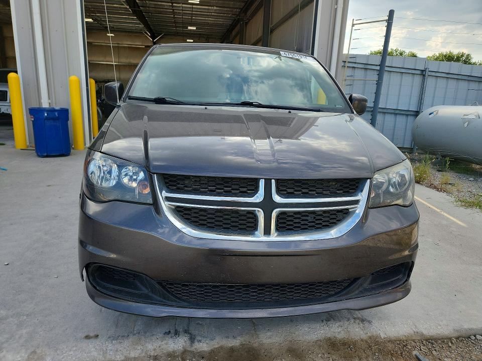 67551916 :رقم المزاد ، 2C4RDGBG6JR219969 vin ، 2018 Dodge Grand Caravan مزاد بيع
