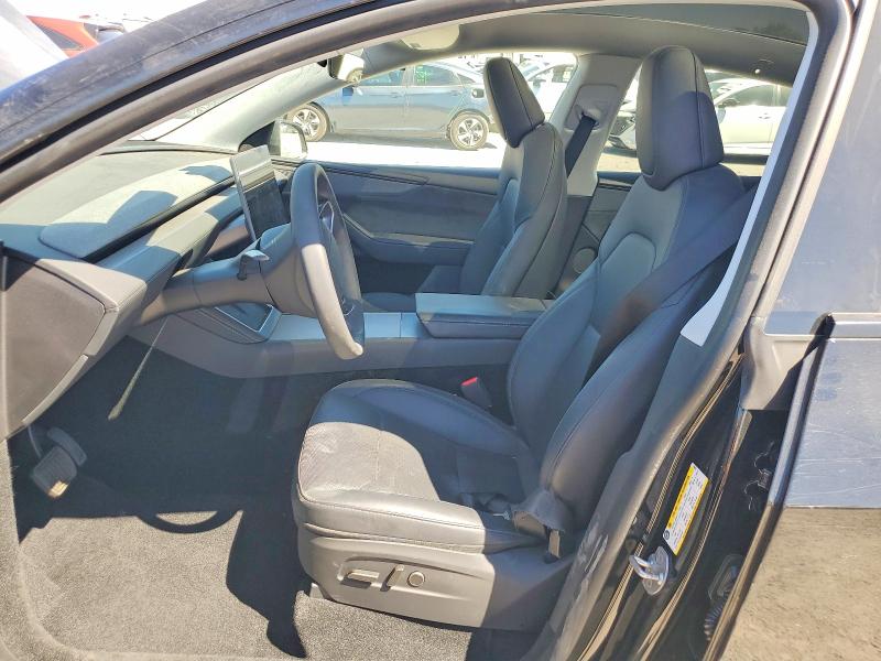 67043986 :رقم المزاد ، 7SAYGDED3TF530246 vin ، 2026 Tesla Model Y مزاد بيع