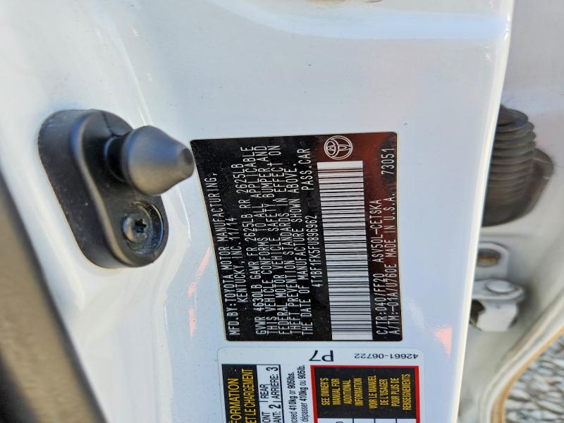 68647236 :رقم المزاد ، 4T1BF1FK5FU896962 vin ، 2015 Toyota Camry مزاد بيع
