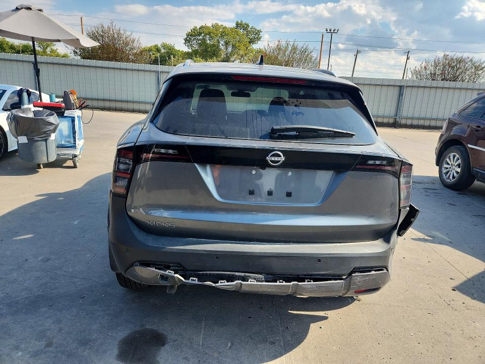 70768096 :رقم المزاد ، 3N8AP6CE0TL313197 vin ، 2026 Nissan Kicks مزاد بيع