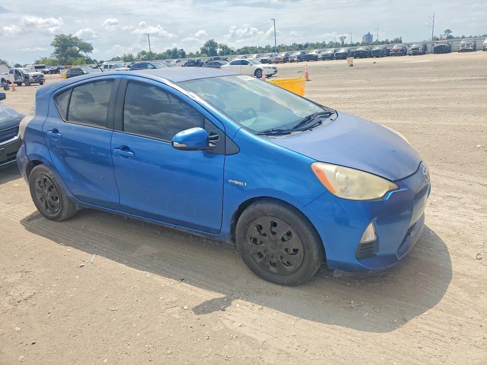 66849906 :رقم المزاد ، JTDKDTB35C1520649 vin ، 2012 Toyota Prius C مزاد بيع