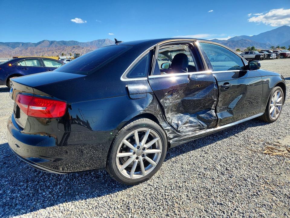 Продажа на аукционе авто 2015 Audi A4, vin: WAUAFAFL0FN025323, номер лота: 68307476