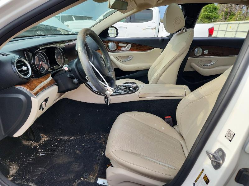 69632566 :رقم المزاد ، WDDZF4JB4JA436865 vin ، 2018 Mercedes-benz E مزاد بيع