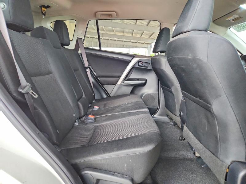 Продажа на аукционе авто 2017 Toyota Rav4, vin: JTMZFREV2HJ703118, номер лота: 68606956