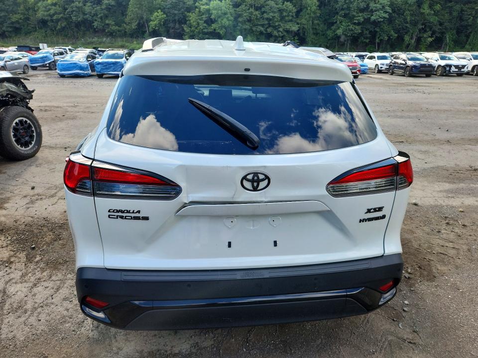 2024 Toyota Corolla Cross Hybrid მანქანა იყიდება აუქციონზე, vin: 7MUFBABG5RV023830, აუქციონის ნომერი: 68074076