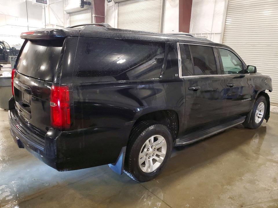 Продаж на аукціоні авто 2016 Chevrolet Suburban, vin: 1GNSKHKCXGR419656, номер лоту: 69252036