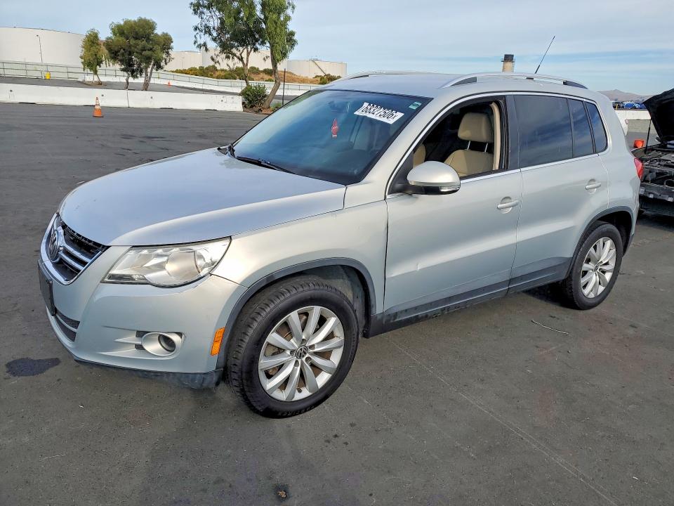 Продажа на аукционе авто 2011 Volkswagen Tiguan, vin: WVGBV7AX9BW538531, номер лота: 68327506