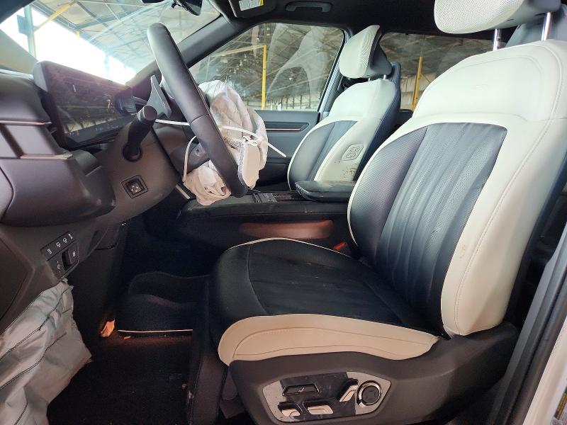 Продаж на аукціоні авто 2026 Kia Ev9, vin: 5XYAEFS53TG021070, номер лоту: 68185406