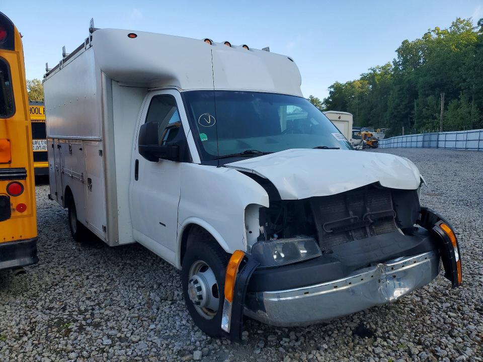 2018 Chevrolet Express 3500 მანქანა იყიდება აუქციონზე, vin: 1GB3GRCG9J1200686, აუქციონის ნომერი: 66634636