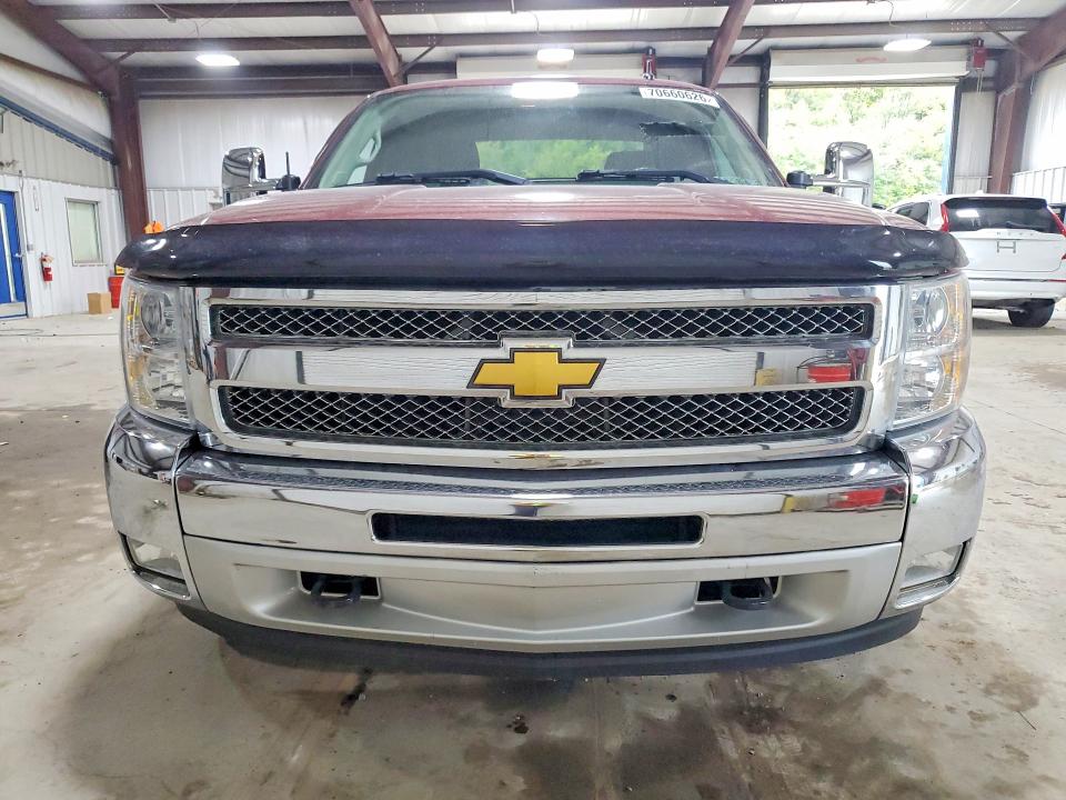 Продажа на аукционе авто 2013 Chevrolet Silverado, vin: 1GCRKSE76DZ108479, номер лота: 70660626