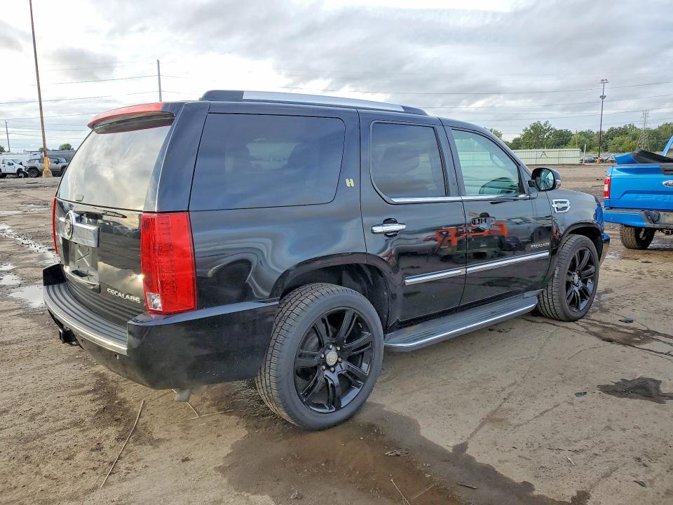 2011 Cadillac Escalade მანქანა იყიდება აუქციონზე, vin: 1GYS4EEJ9BR238594, აუქციონის ნომერი: 69915026