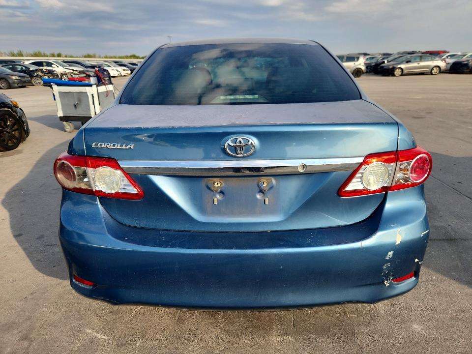 Aukcja sprzedaży 2013 Toyota Corolla, vin: 5YFBU4EE1DP177127, numer aukcji: 69814856