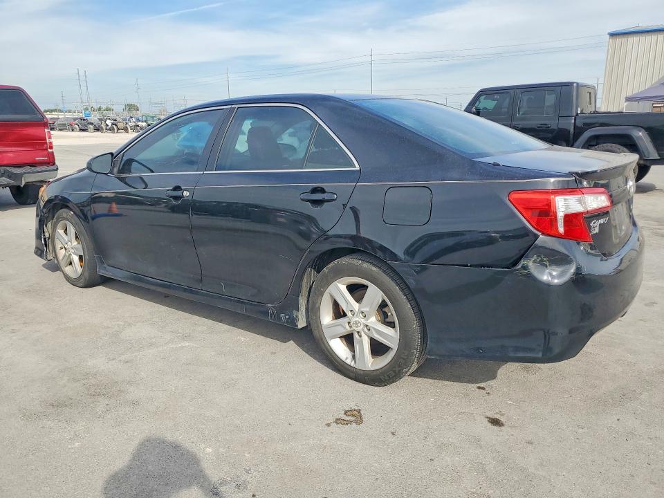 70094216 :رقم المزاد ، 4T1BF1FK2CU119179 vin ، 2012 Toyota Camry مزاد بيع