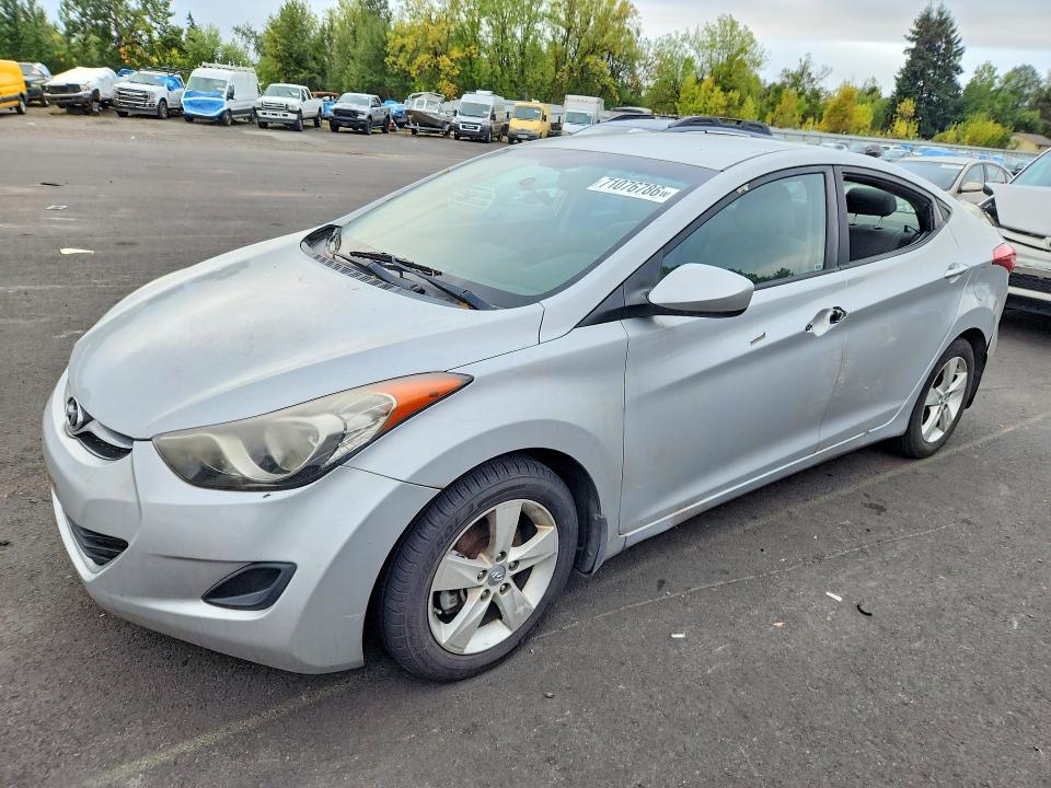 Aukcja sprzedaży 2013 Hyundai Elantra, vin: KMHDH4AE2DU965917, numer aukcji: 71076786