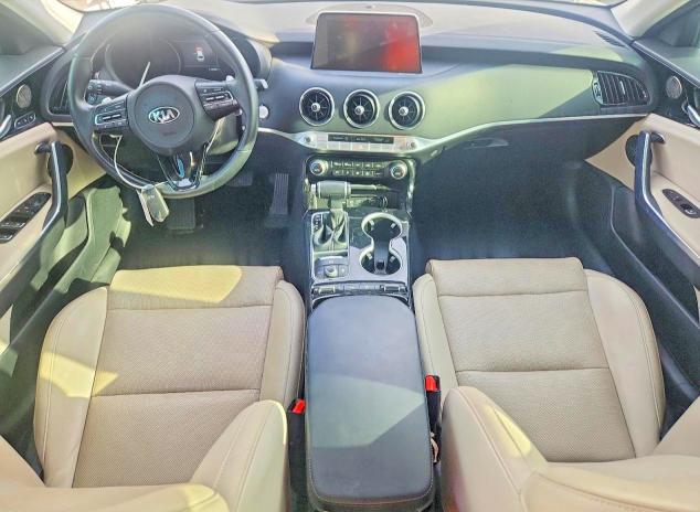 71182996 :رقم المزاد ، KNAE25LA0J6021377 vin ، 2018 Kia Stinger مزاد بيع