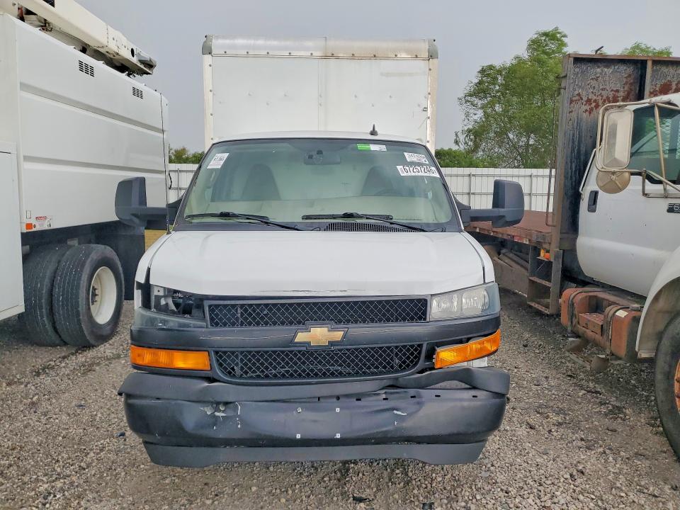 67257246 :رقم المزاد ، 1GB0GRFP7P1116745 vin ، 2023 Chevrolet Express مزاد بيع