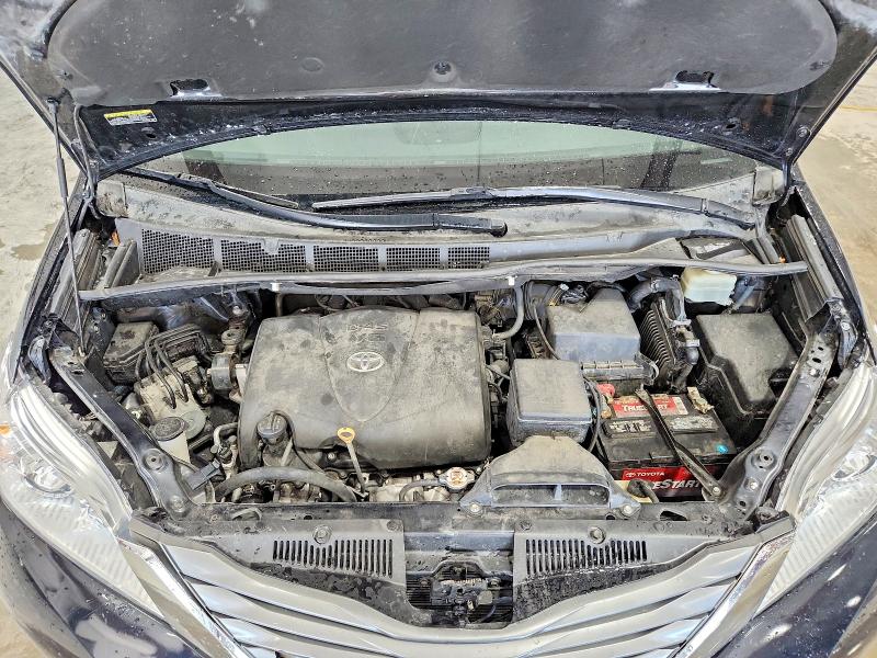 2017 Toyota Sienna მანქანა იყიდება აუქციონზე, vin: 5TDYZ3DC7HS817246, აუქციონის ნომერი: 68683146